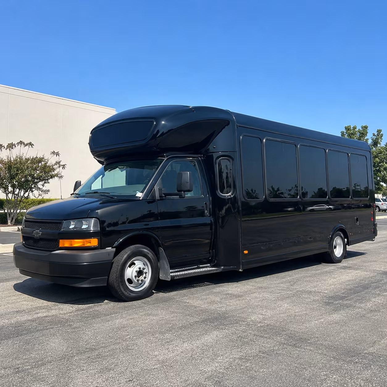 Frederick Birthday, Sweet 16, & Quinceañera Transportation party bus exterior